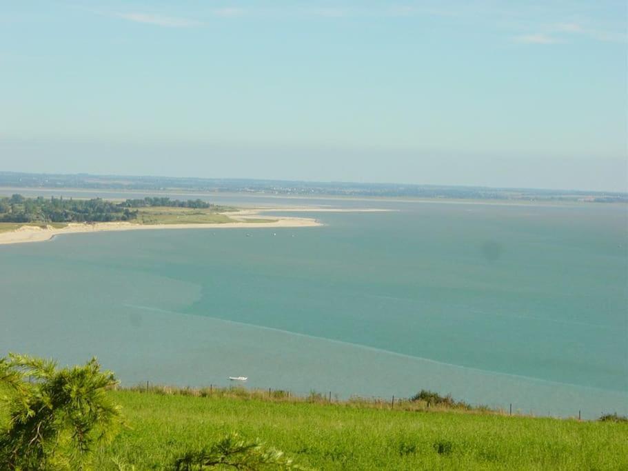 Maison Vue Sur Le Mont Saint Michel Et Sa Baie Champeaux 外观 照片